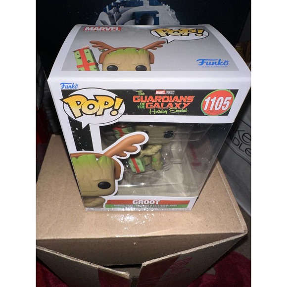 Funko Pop! Guardian of the Galaxy - Groot [Christmas Special] - Picture 2 of 14
